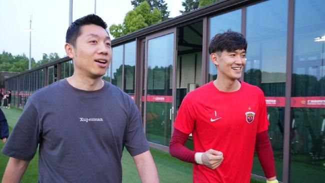 伊人久久大香线蕉综合亚洲